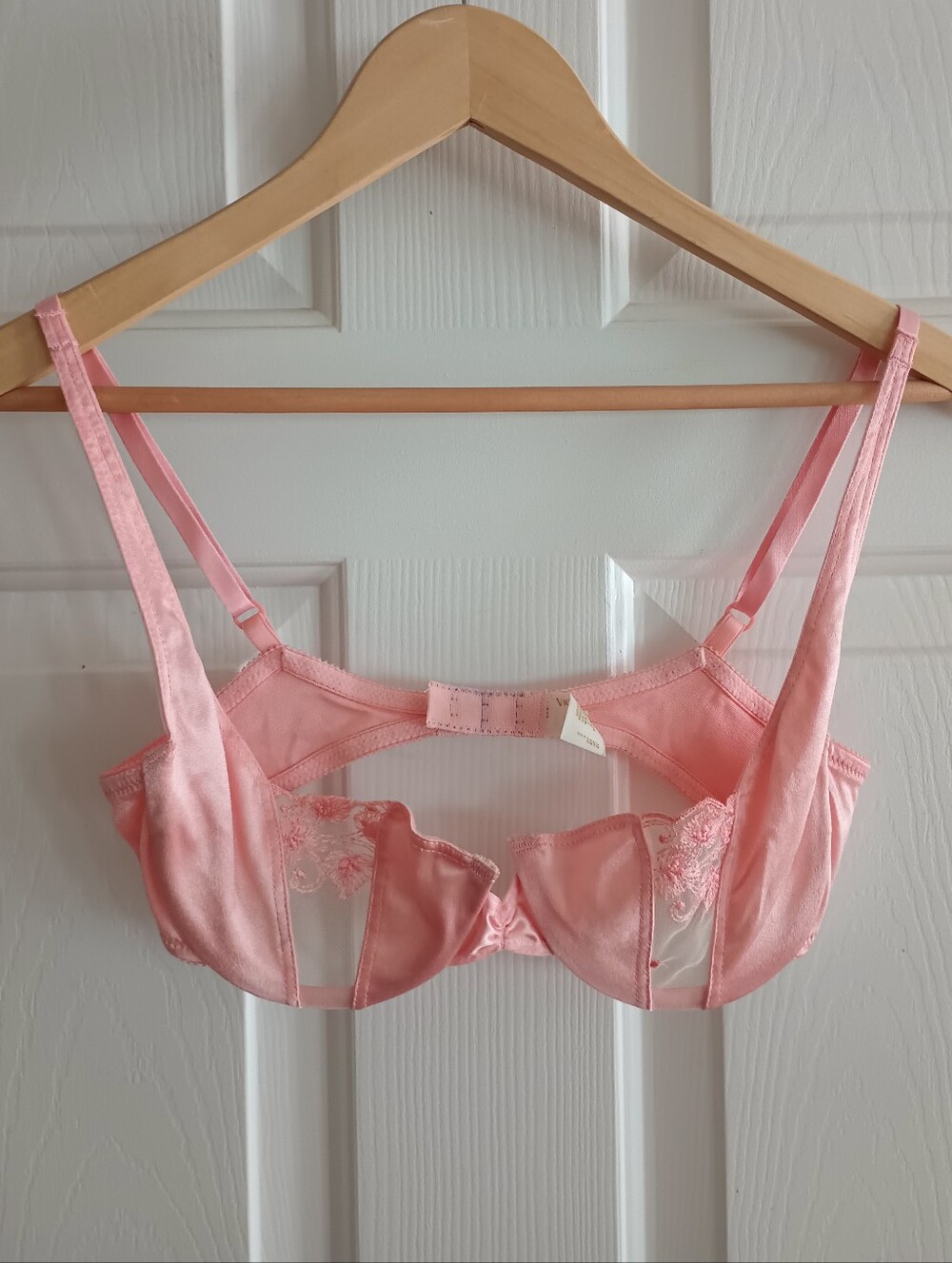 Victoria's Secret Sheer Mesh Split-cup Embroidered Bra Vintage Size 34B